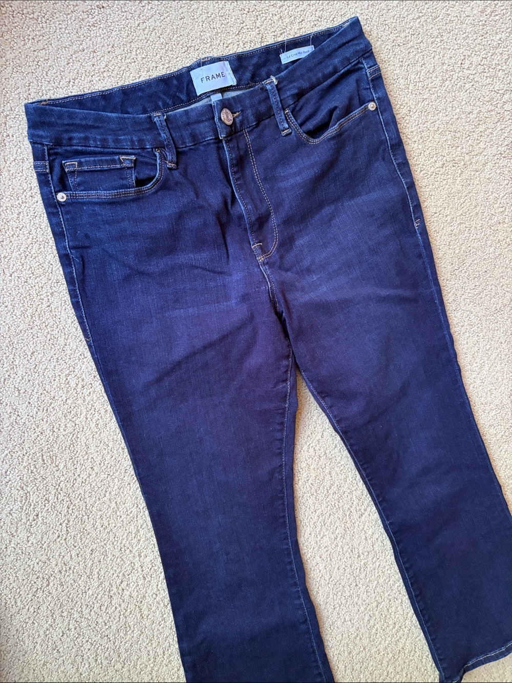 Frame Mini-Bootcut Jeans - Picture 2 of 5